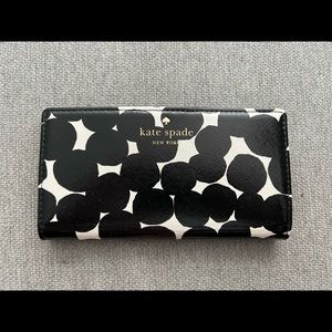 Spotted Kate Spade wallet